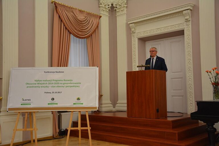Konferencja „Wpływ realizacji PROWR 2014-2020 na gospodarowanie przestrzenią wiejską”