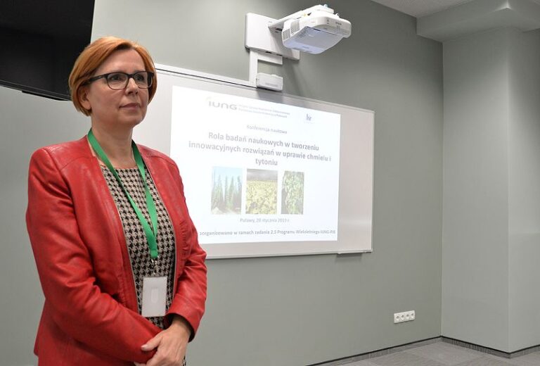 Konferencja ”Rola badań naukowych w tworzeniu innowacyjnych rozwiązań w uprawie chmielu i tytoniu”