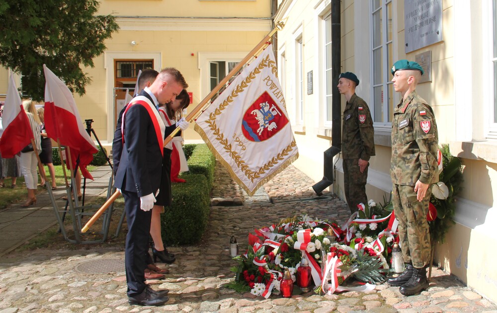 "Uroczystości z okazji Święta Wojska Polskiego w setną rocznicę Bitwy Warszawskiej"