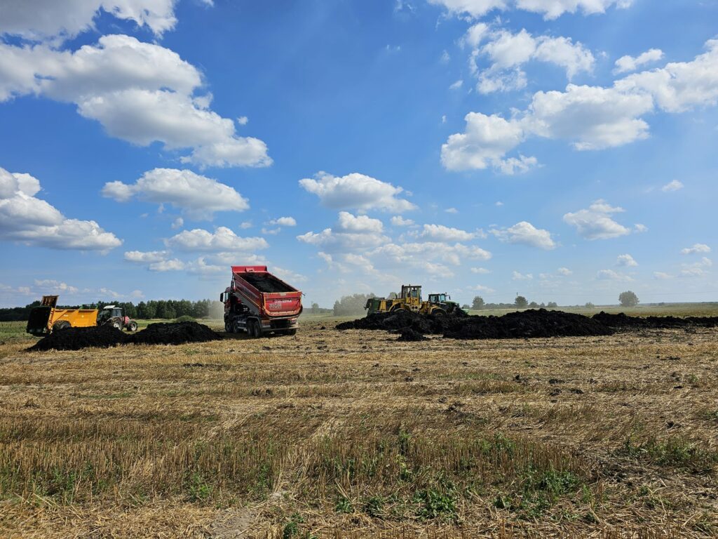 Wywóz na pole uprawne osadów z wodociągów miejskich