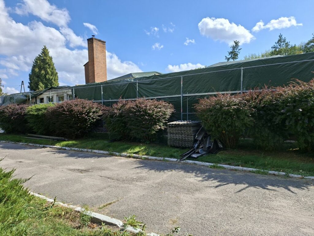 RZD Grabów - remont dachu pracowni działy dośw