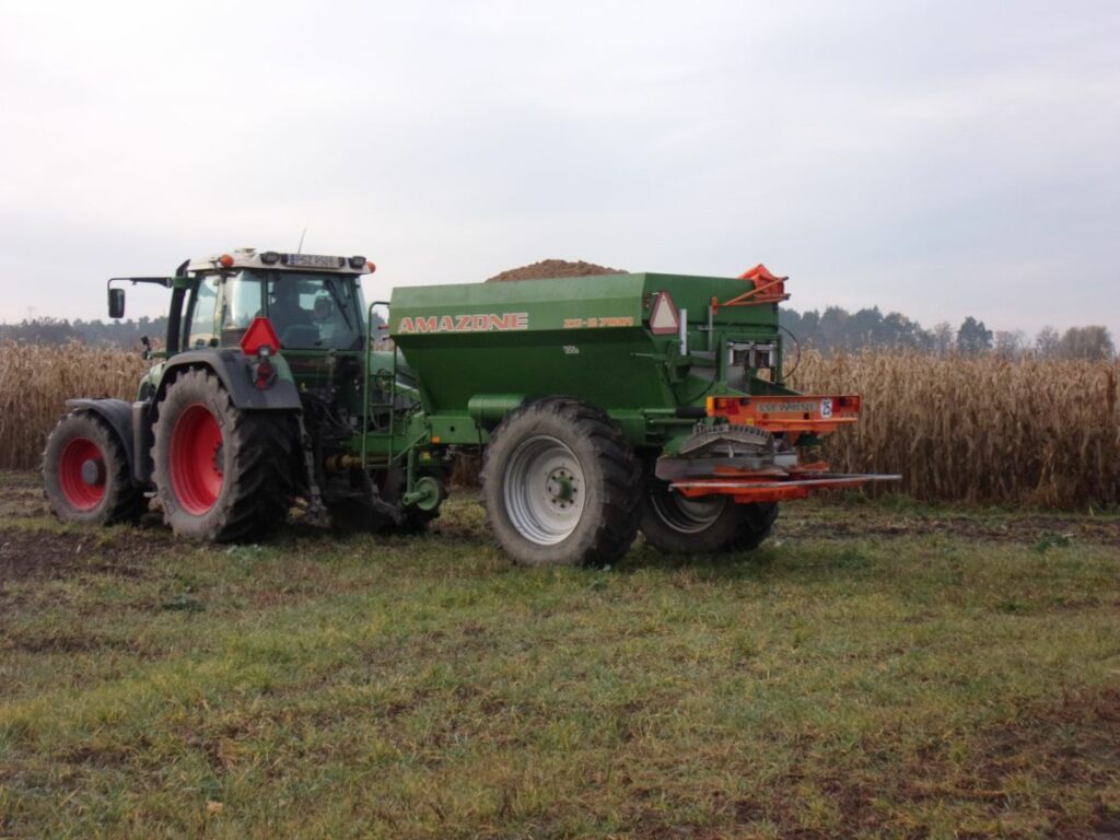 RZD Baborówko - Wysiew wapna